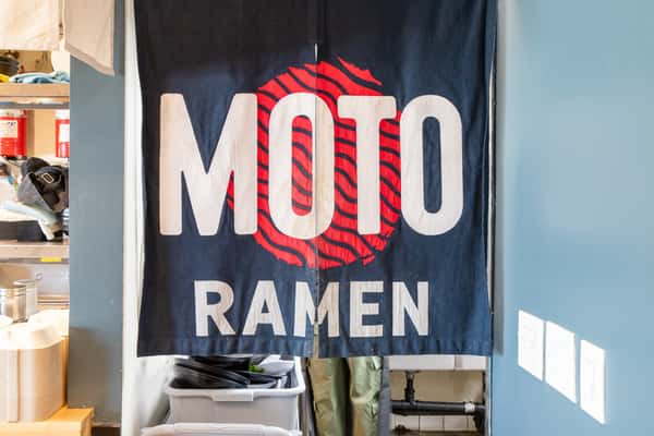 Moto Ramen sign