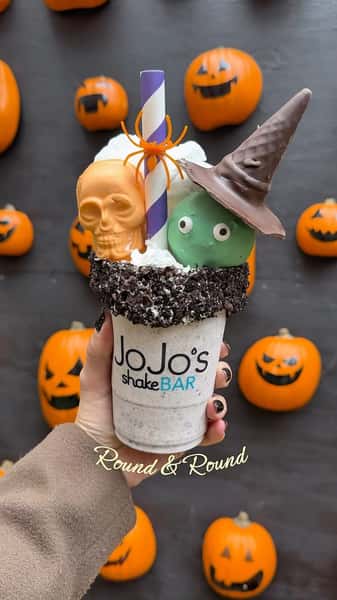 COOKIES ‘N’ SCREAM 😱🍪💀🕷️

Our Halloween shake is BACK through October 31st!

A wickedly delicious @oreo vanilla shake topped with cotton candy, a white chocolate skull, and a chocolate witch donut hole 🖤✨

Catch it at JoJo’s before it vanishes 👻

#JoJosShakeBAR #CookiesNScream #SpookySeason #halloweendesserts