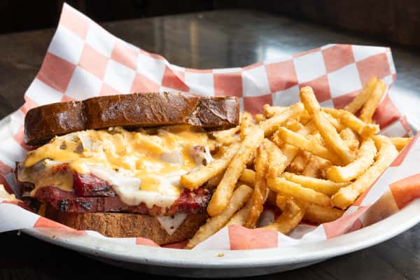 Pastrami Reuben