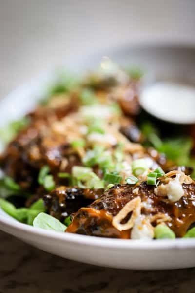STICKY ICKY WINGS