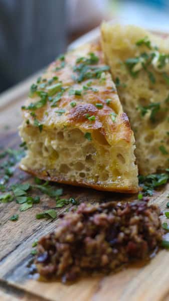 BREAD BOARD