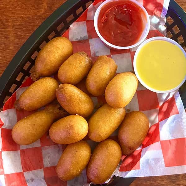 Mini Corn Dogs (12)