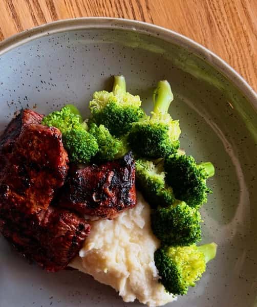 Grilled Steak Tips