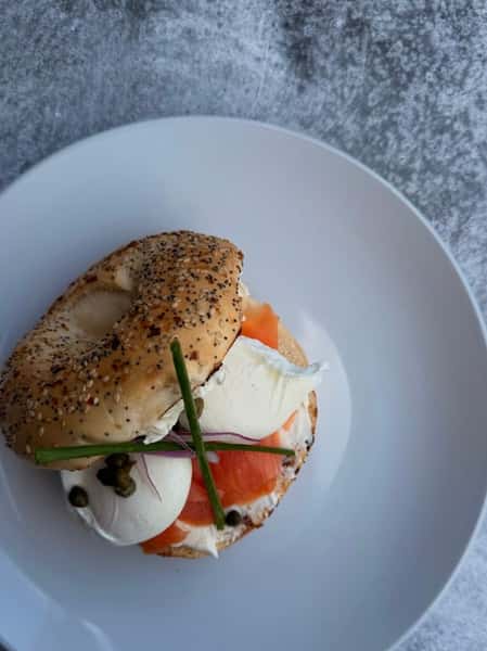 Smoke Salmon Bagel
