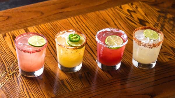 Cocktails happy hour Carolina Ale House florida