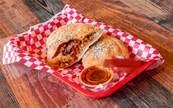 bbq chicken calzone