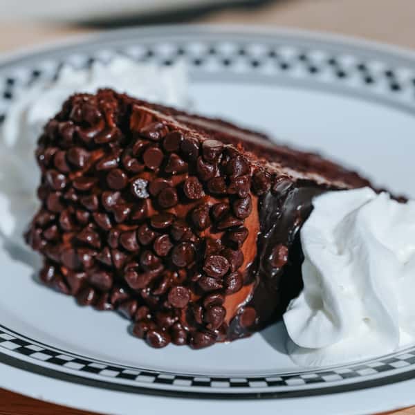 Double Layer Chocolate Cake