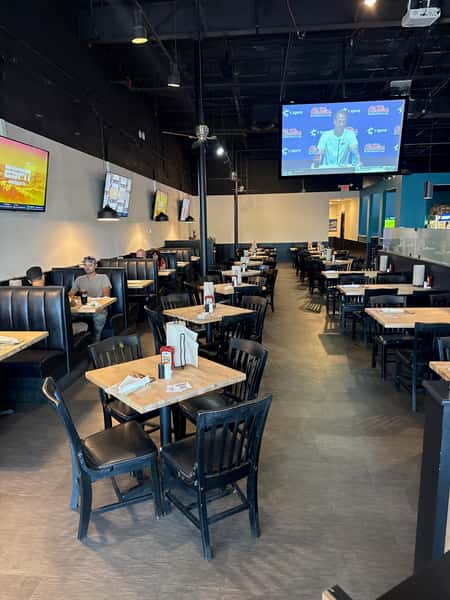 Dick's Wings & Grill Atlantic Interior Dining Room
