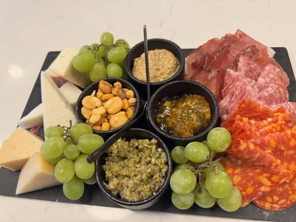 8 oz Cheese & Charcuterie Board