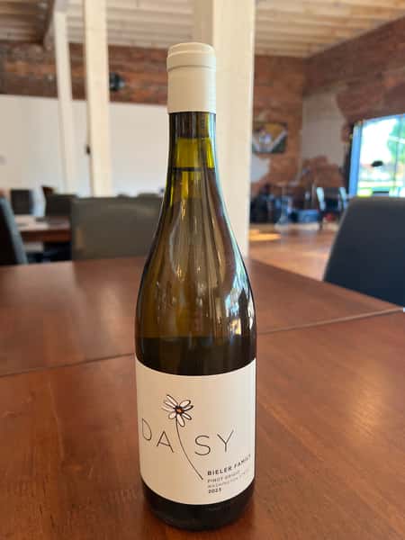 Daisy Pinot Grigio