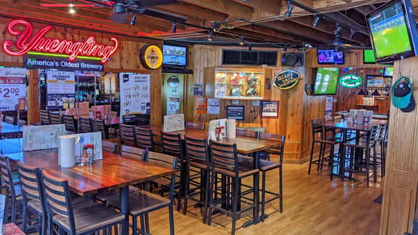 Photos - Zooky's Sports Tavern - Sports Bar in New Brighton, PA