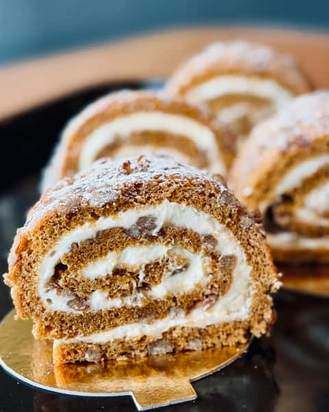 Pumpkin Cake Roll