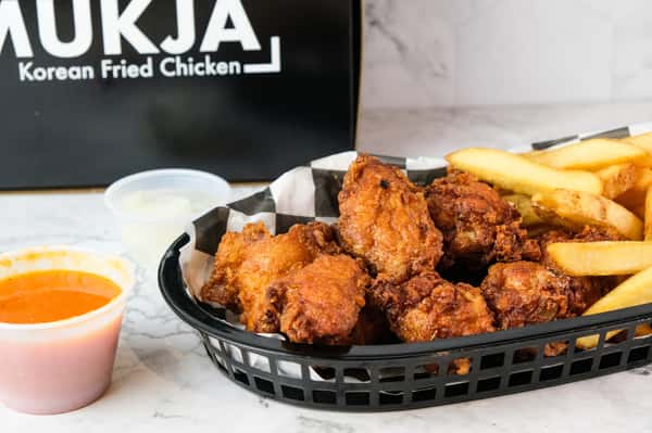 Mukja - Wings & Korean Slaw