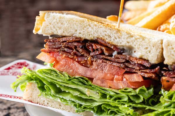 Classic BLT