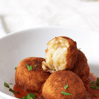 Cheese Ricotta Balls - (8)