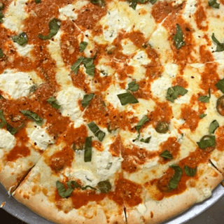 Spicy Alla Vodka Pizza 18'