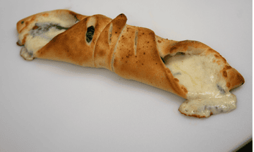 Spinach& Feta Roll