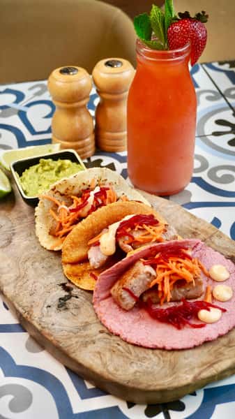 TUNA CARNITAS TACOS