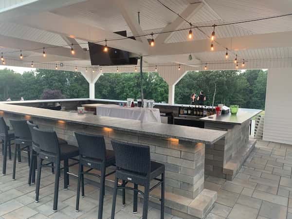 Verdis Outdoor Bar