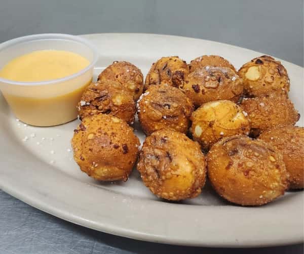 Cheddar Cheese Pretzel Bites