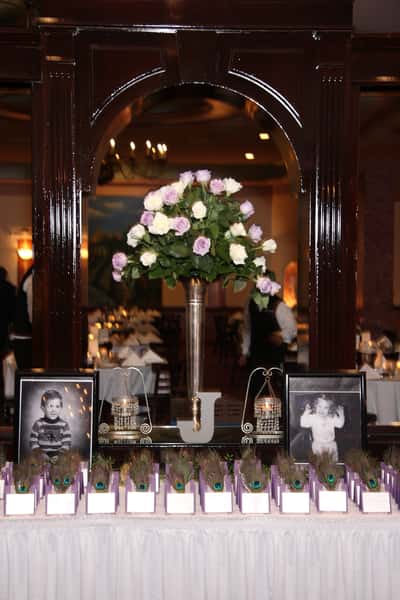 large rose table centerpiece