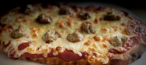 meatball cheese pizza