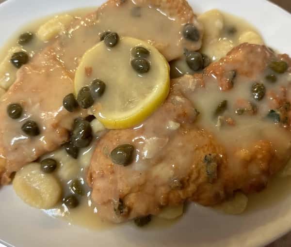 Chicken Picatta con Potato Gnocchi