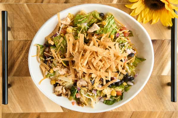 BBQ Chicken Chopped Salad