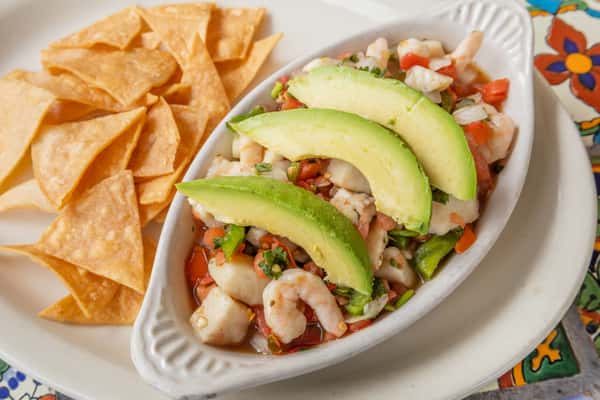 Ceviche and nachos