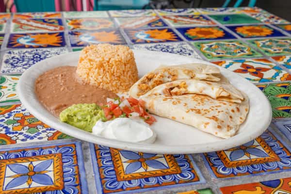 Quesadillas Con Carne