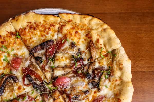 Funghi + Tartufo Pizza