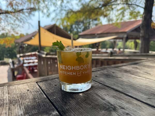 Drink of the Month - Tennessee Peach Smash