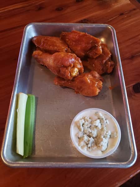 Classic Buffalo Jumbo Wings Food Menu Neighbor's Kitchen & Yard