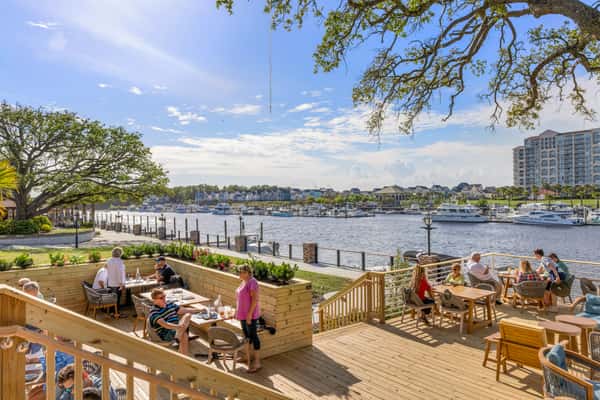 Big Chill Island House Exterior