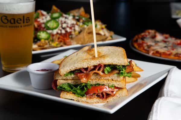 1/2 BLT