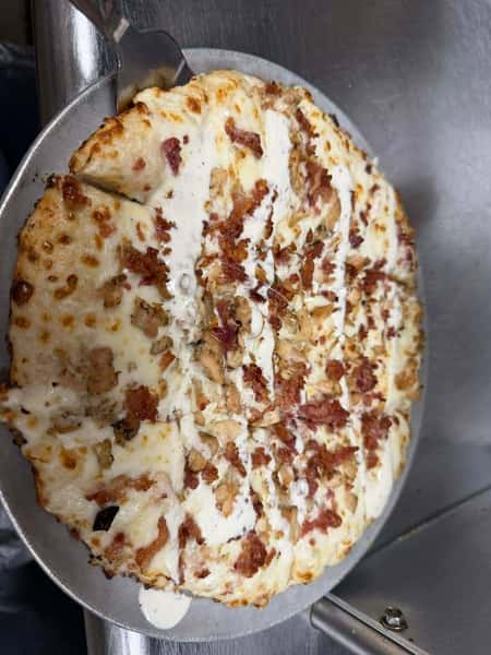 Large Chicken Bacon Ranch Pizza