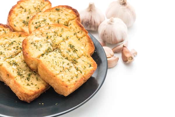 6 Piece Garlic Bread w Cheese