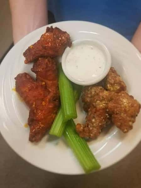 18 Bone-In Wings