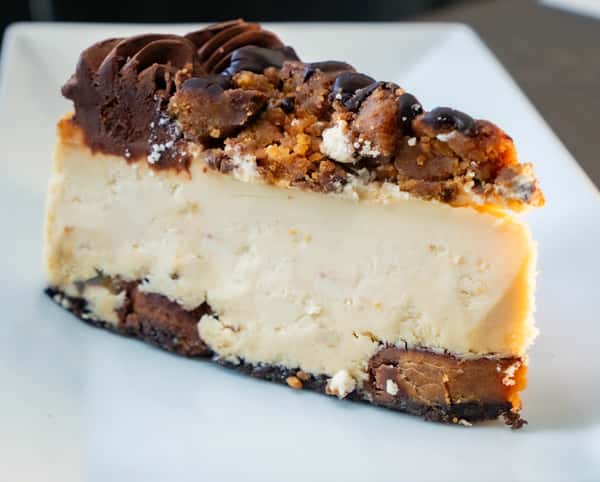 Reese's Peanut Butter Cheesecake