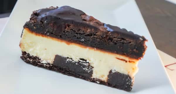Brownie Explosion Cheesecake