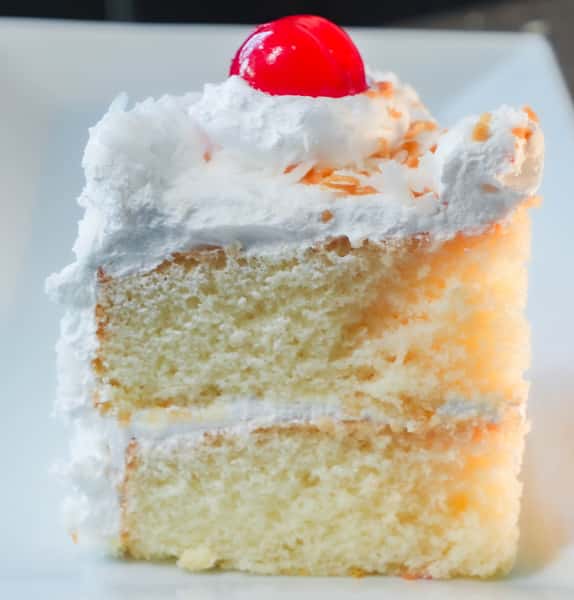 White Cake w/Coconut