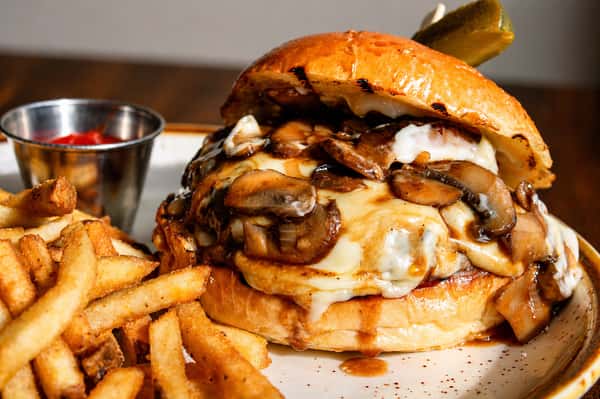Sloppy Mushroom Burger
