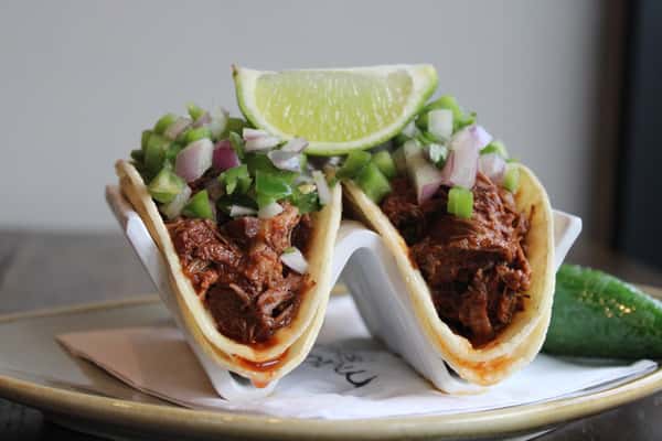 hh birria tacos