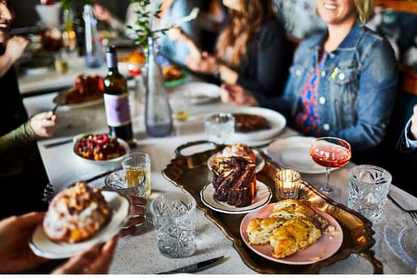 mockingbird-nashville-table-image