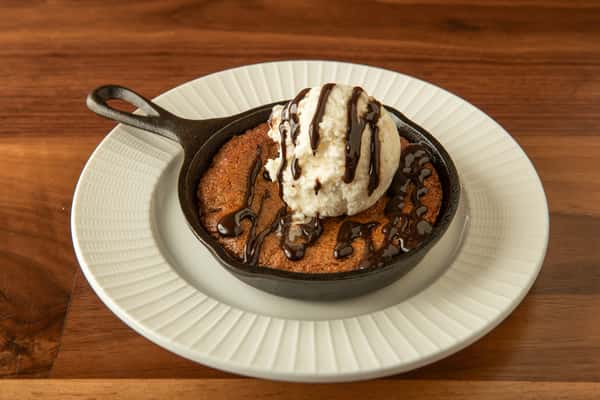 Skillet Chocolate Cookie