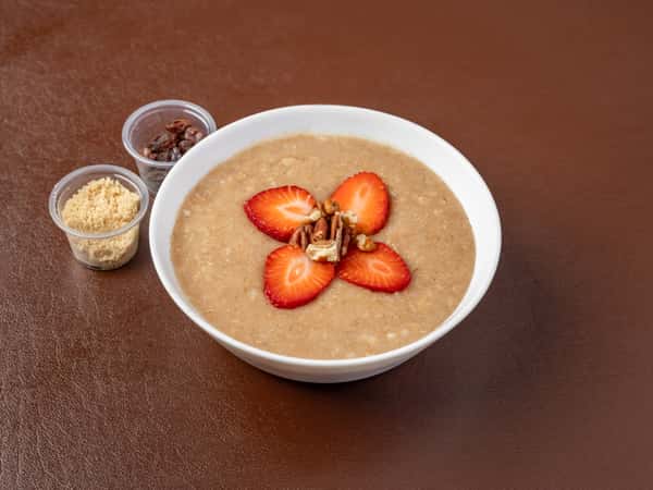 Strawberry & Pecan Oatmeal