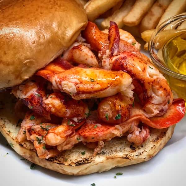 Lobster roll