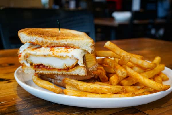 Chicken or Eggplant Parmigiana