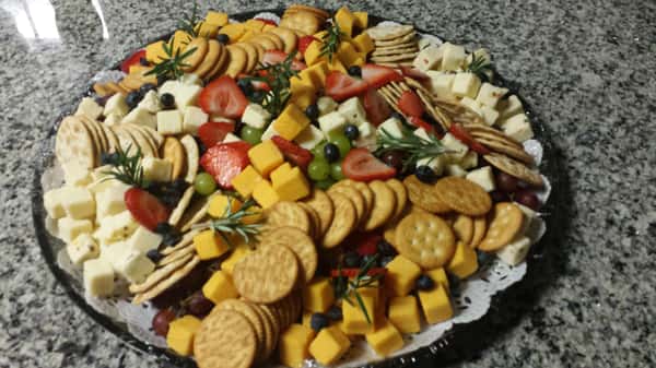 cheese and cracker tray