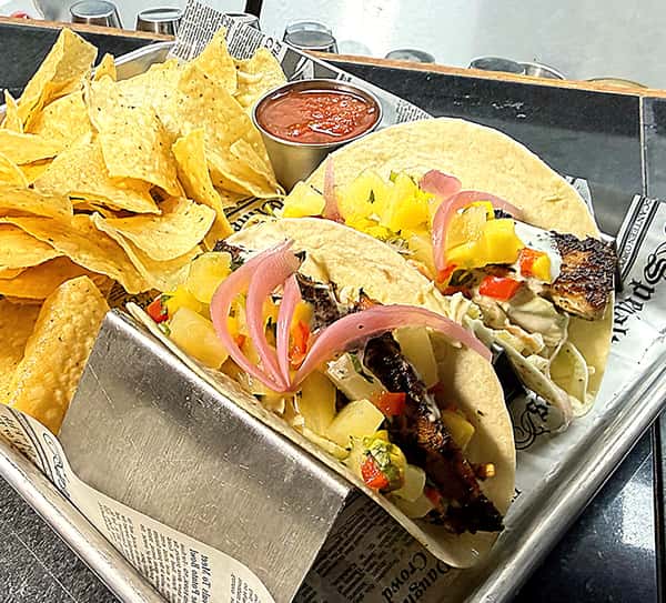 Mahi Tacos.JPG